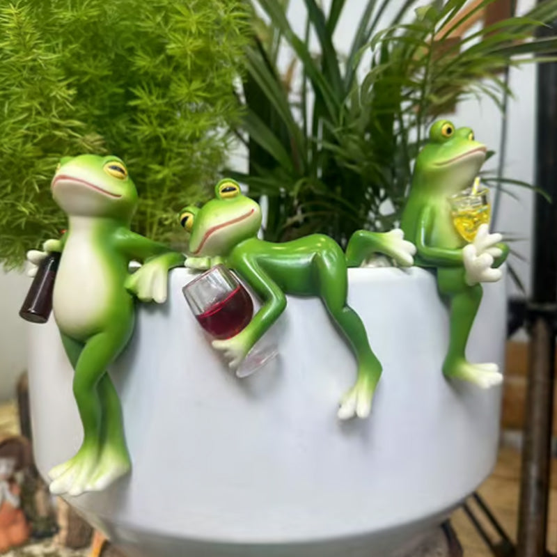 Miniatyyri sammakkopatsas kasvien koristeluun