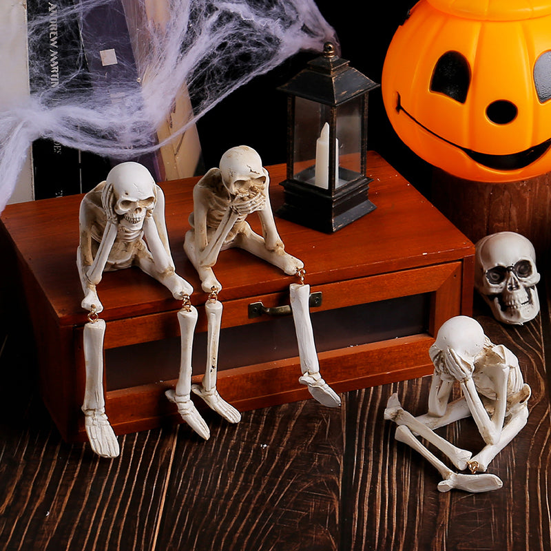 Paha luurankofiguuri goottilaiseen ja halloween-koristeisiin